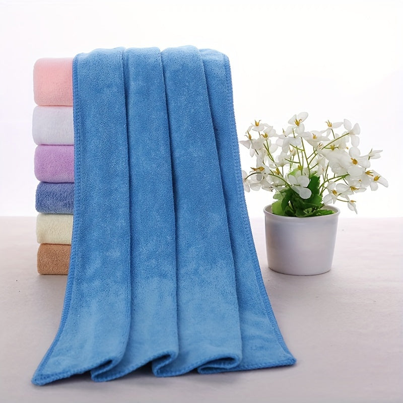 1 Microfiber Bath Towel, 70x140 cm, Super absorbent & soft with geometric pattern in modern space theme. Knit fabric, 400gsm, machine washable. Ideal for body wrapping, swimming, beauty salons, and wash cloths.