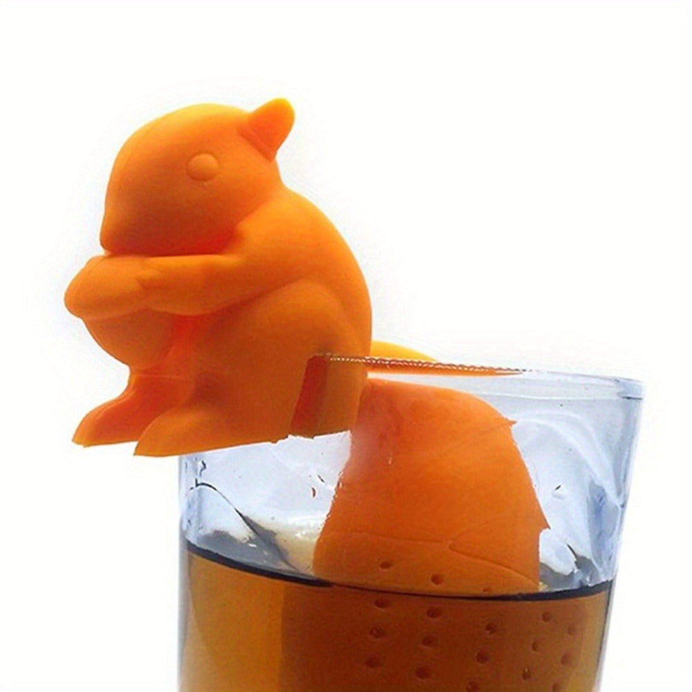 This set includes one silicone squirrel tea infuser, a charming animal tea strainer that can be used repeatedly. It is perfect for various holidays such as Christmas, Halloween, Easter, Hanukkah, and Thanksgiving.