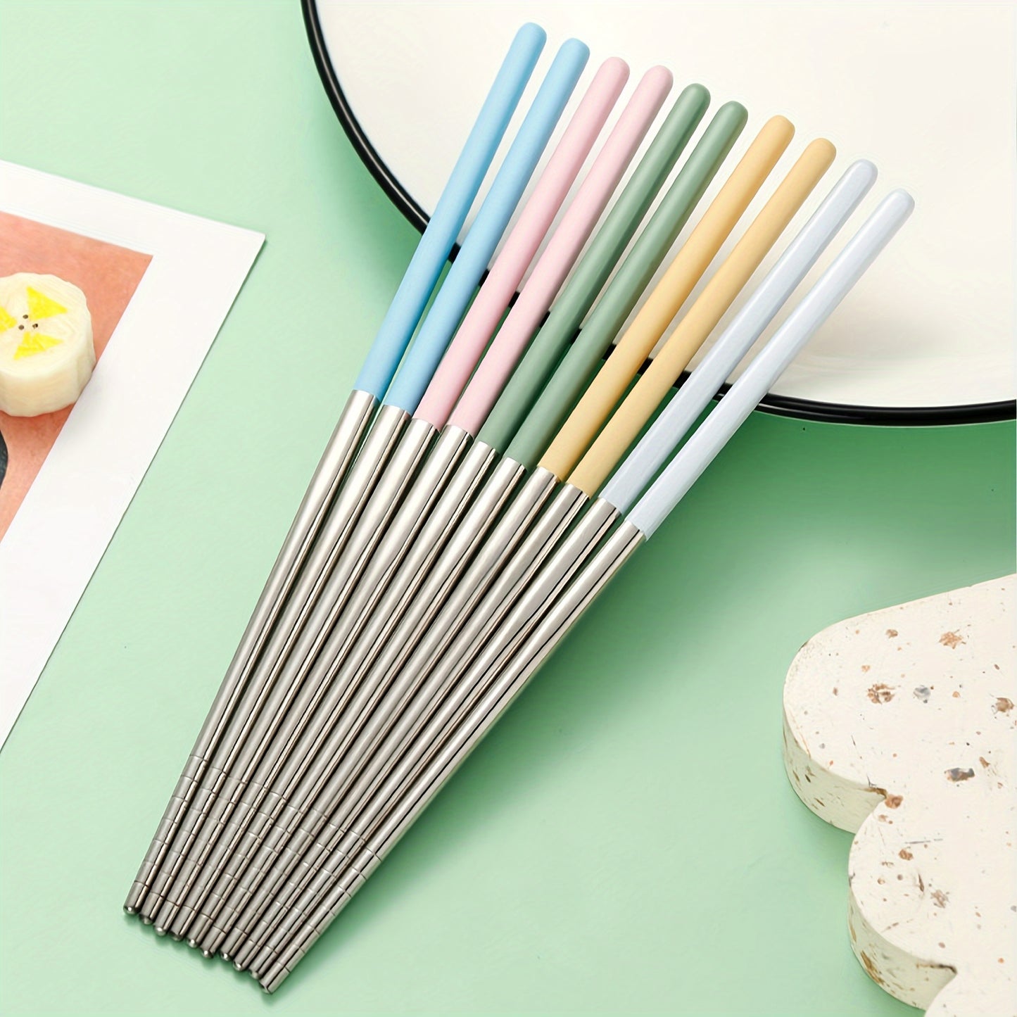 Single stainless steel chopstick set in fresh fruit and macaron colors, perfect for home, office, or outdoor use, and makes a great Father's Day gift.