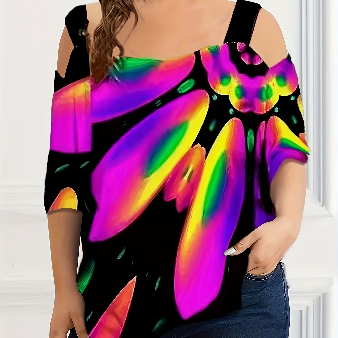 Floral print cold shoulder T-shirt for plus size women.