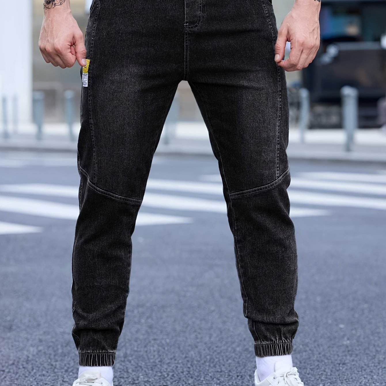 Men's denim cropped pants with pockets, drawstring waist, perfect for fall and winter outdoor activities.