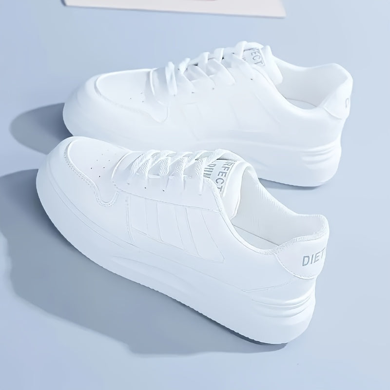 Versatile low-top white sneakers for women in holiday, plus size