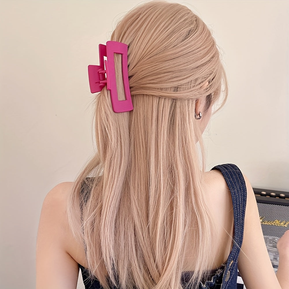 High-end and fashionable dopamine style claw clips in pink love and rose red patterns, rectangular plastic hair grippers. Suitable for daily wear, outings, hair styling, washing face