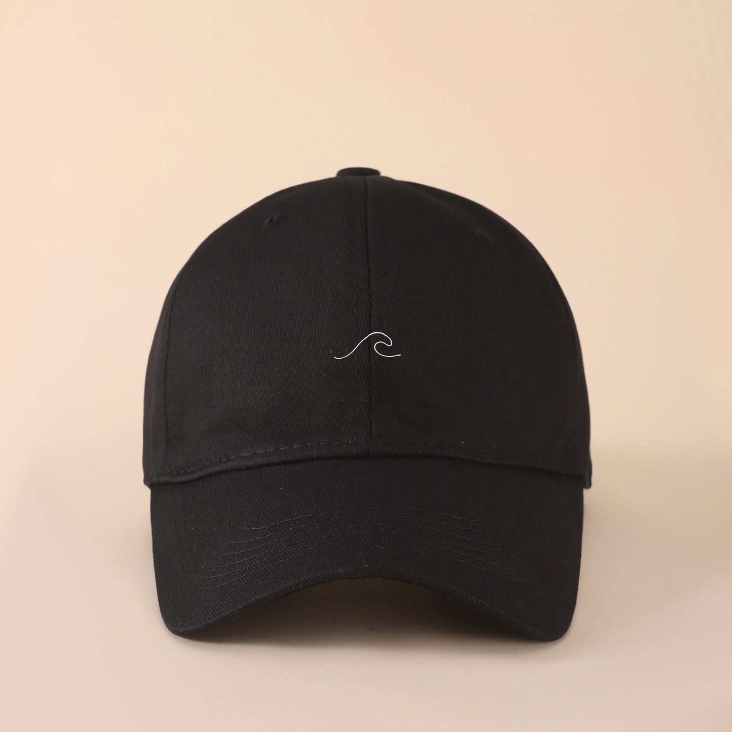 Men's adjustable black baseball cap with wave design for outdoor sports and casual wear.