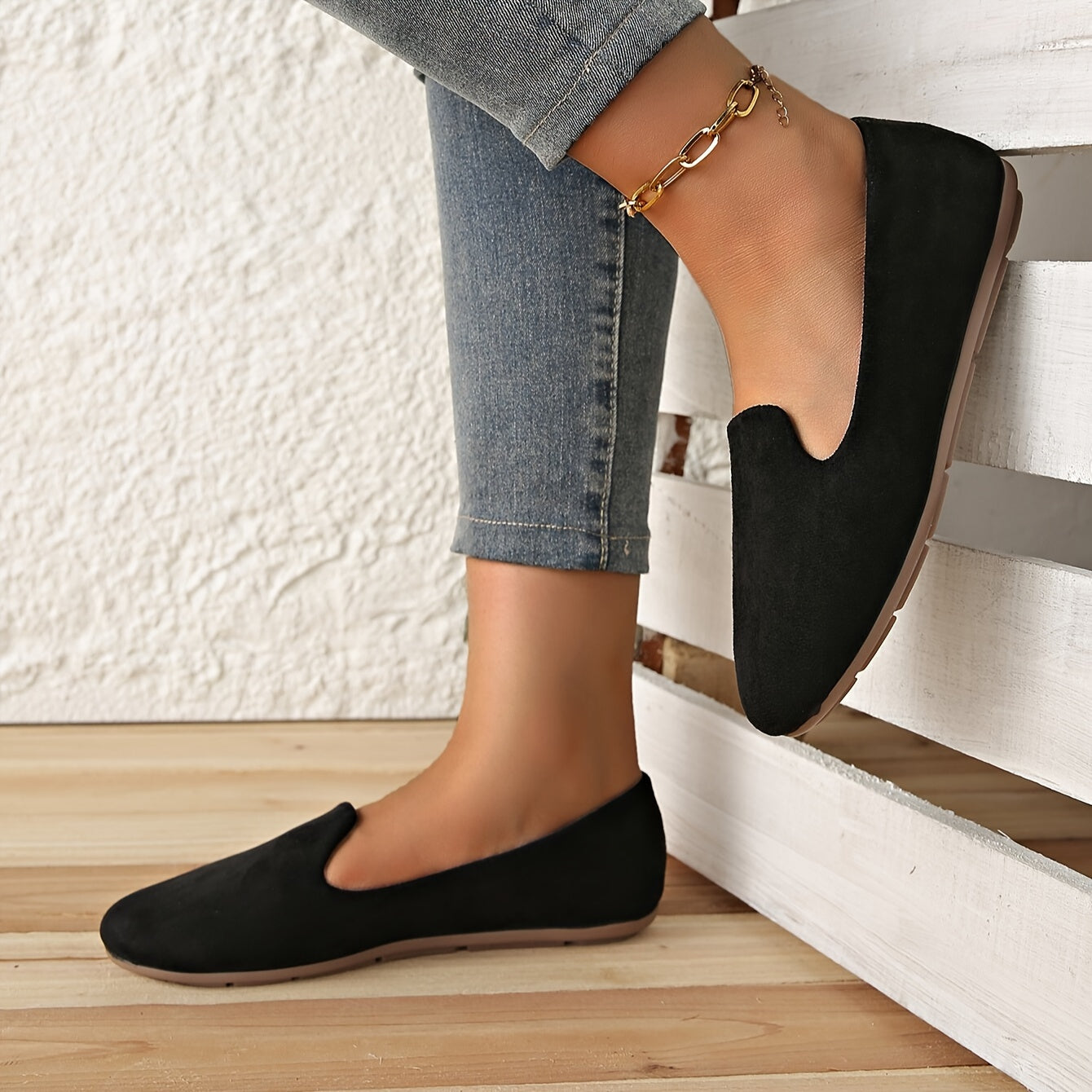 Women's comfortable casual flats with ankle strap, plain fabric upper, microfiber insole, and TPR sole.