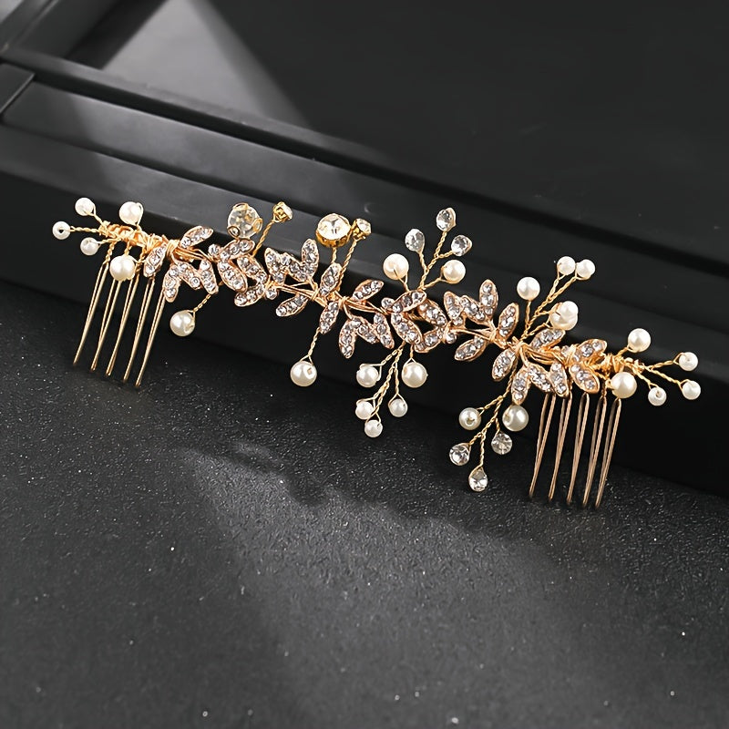 Elegant floral wedding chignon plate hair accessory handmade with rhinestones, pearls, and a pair of combs for European and American brides.