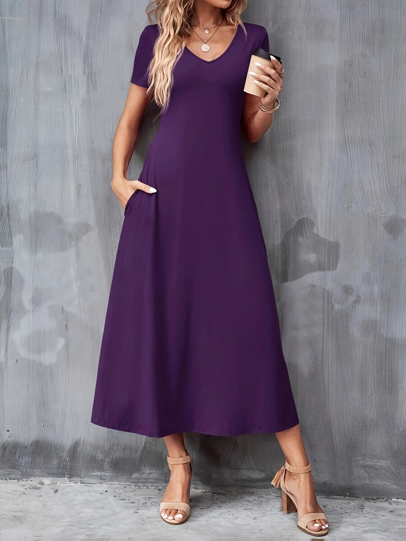 Women's Elegant Green V-Neck A-Line Dress with Pockets, Casual Polyester Blend, Machine Washable, Perfect for All Seasons, Comfortable Fashion with Glossy Texture.