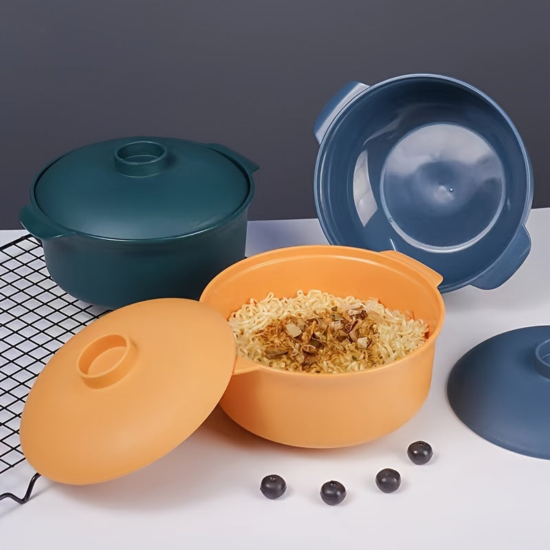 Durable, non-slip salad bowl with lid, microwave safe, novelty shape, ideal for grains, pasta, picnics, camping.