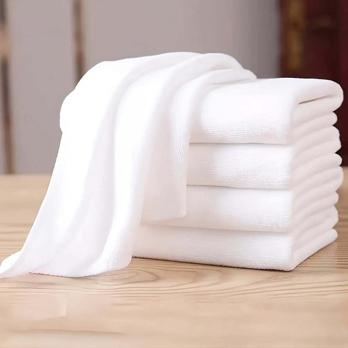 5 pieces of lightweight towels with a modern design, solid color, and space theme. Rectangular and weighs 50g per square meter, ideal for hotel and travel.