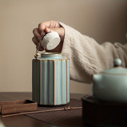 1 piece of Ru Kiln Tea Caddy, Ceramic Tea Caddy in Household Chinese Style, Portable and Multi-functional for storing Coffee Beans and Tea