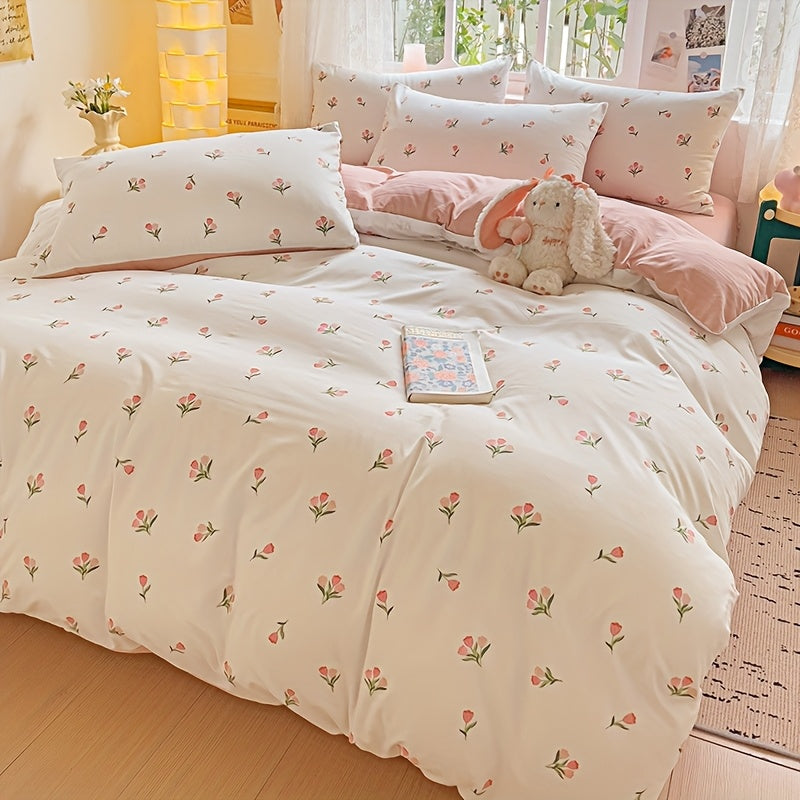 Soft floral print bedding set includes duvet cover and 2 pillowcases, made of breathable polyester with zip closure. Suitable for all seasons, perfect for bedrooms and guest rooms.