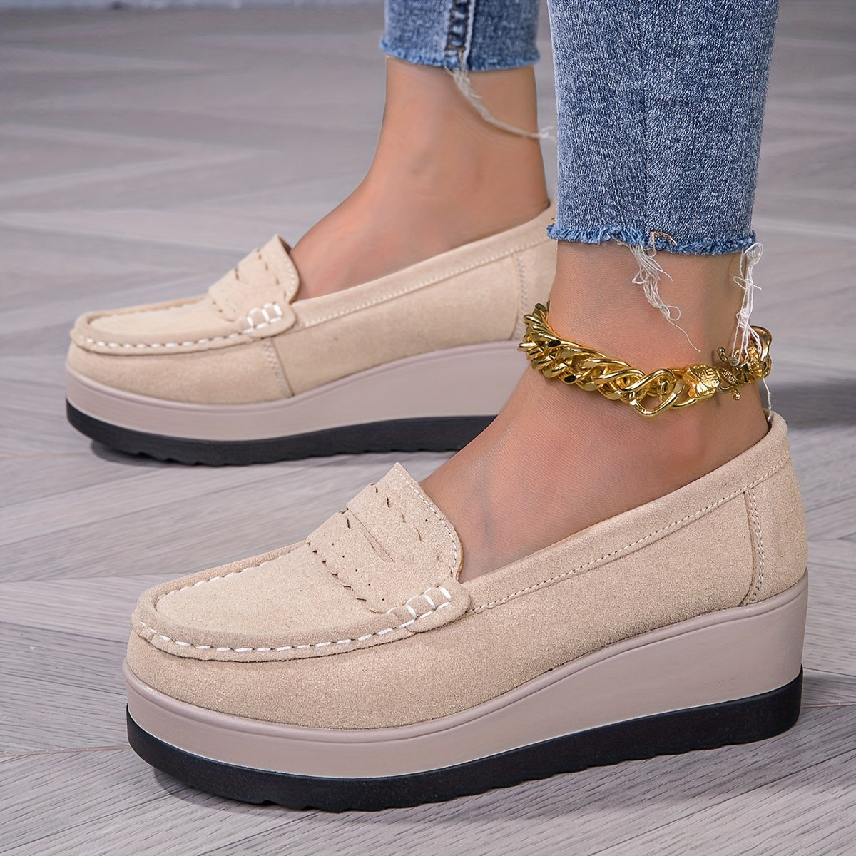 Women's comfy slip-on platform wedge loafers, lightweight soft sole walking shoes.