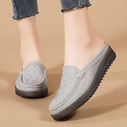 Women's slip on flat shoes with flower pattern, lightweight and comfortable.