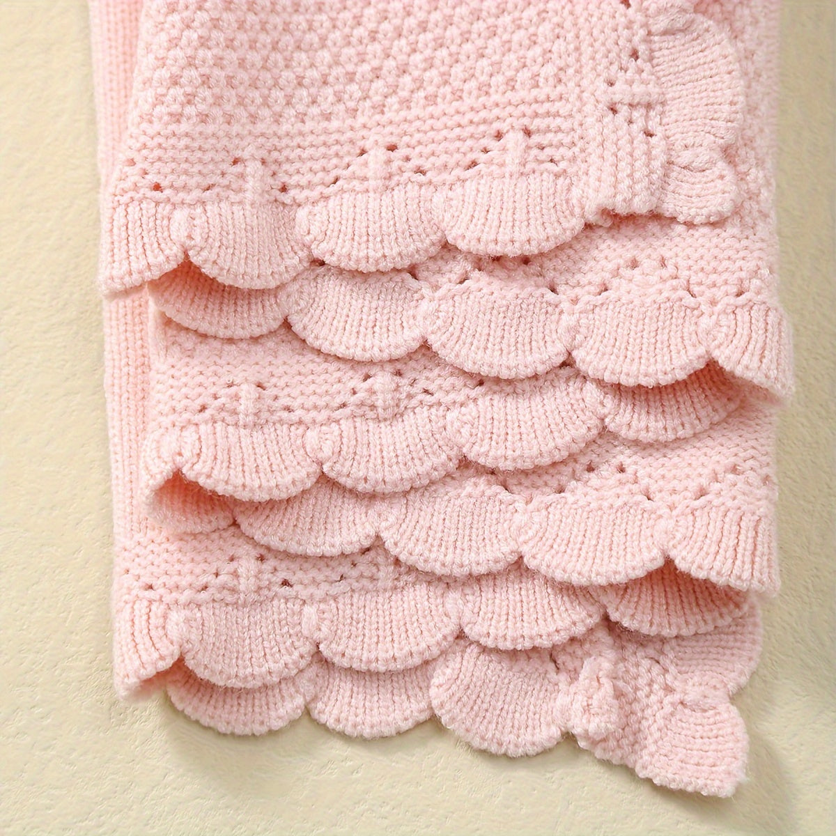 Gender-neutral knitted swaddle blanket, soft and chunky, suitable for all seasons, hand wash only, perfect gift for various holidays, 80x100cm.