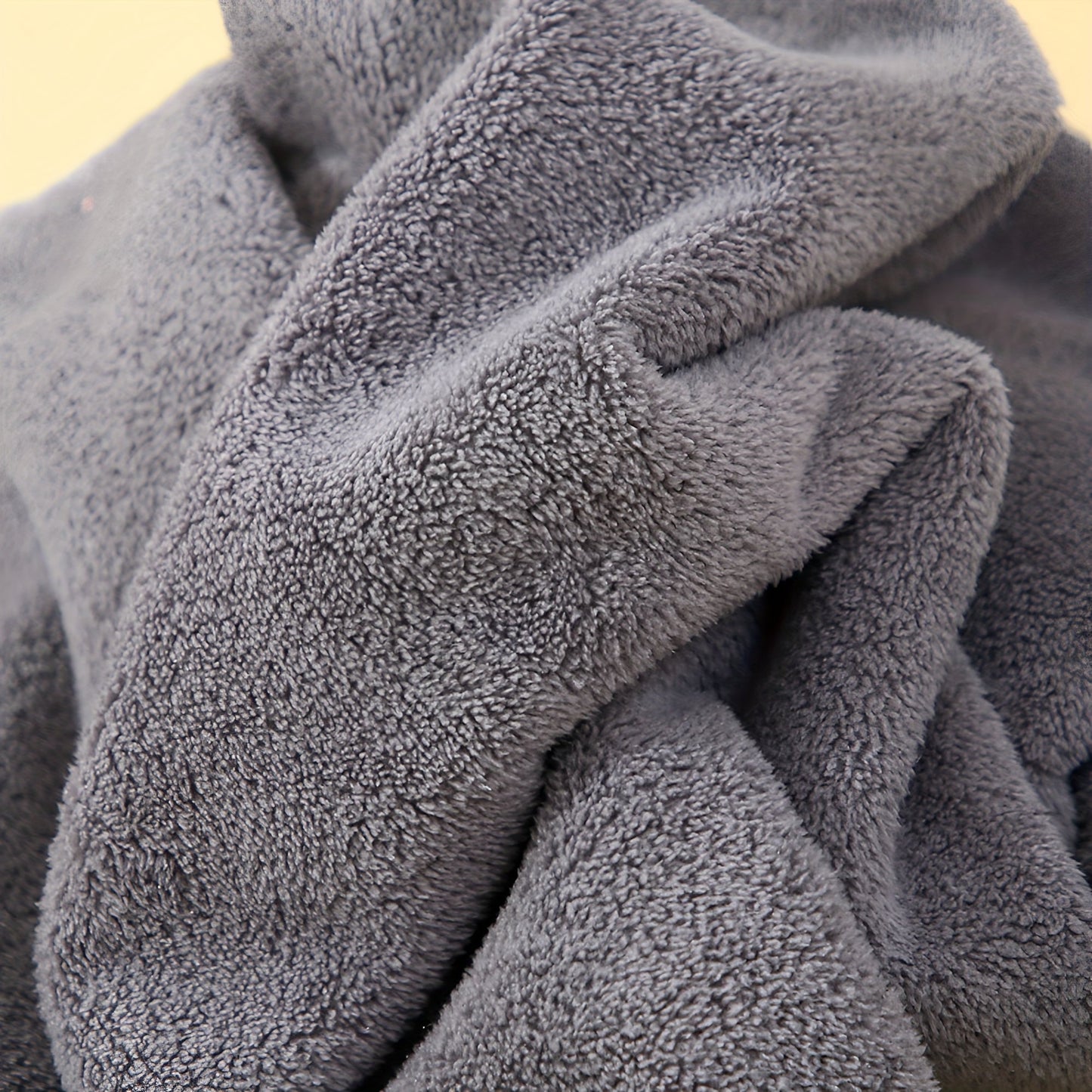 Get a 4-pack of luxurious ultra soft microfiber hooded bath towels in a knit weave. These towels should be hand washed only and are extra fine for babies and young children. They make an ideal gift for seasonal holidays, perfect for use as hooded blanket