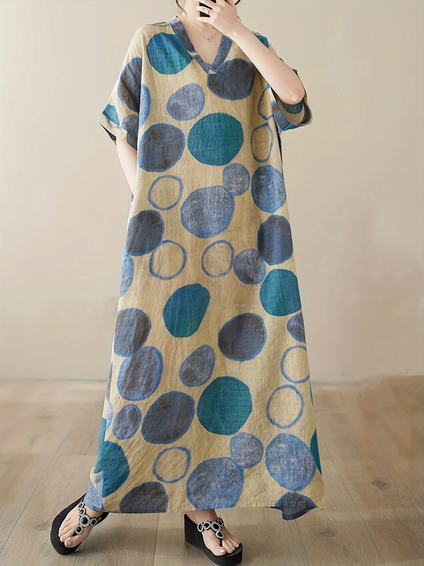 Large V-neck dress with circle print, short sleeves, pockets - perfect for beach vacations and travel cover-ups.