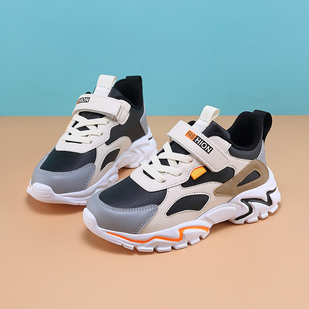 Stylish chunky sneakers for boys, ideal for outdoor activities