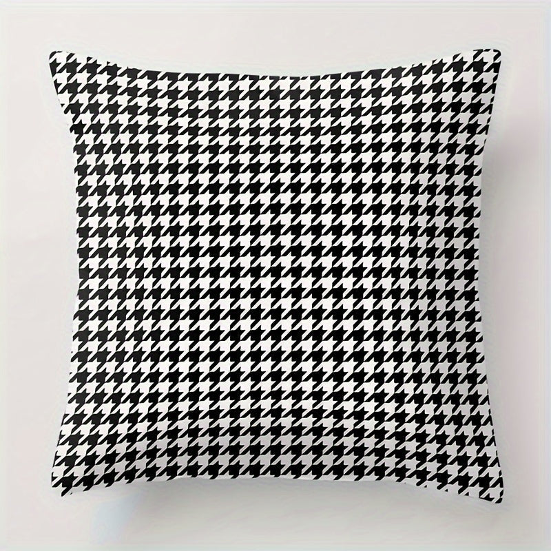 This stylish houndstooth throw pillow cover features a chic design, measuring 44.96cm square. The double-sided print is made of soft polyester and includes a convenient zip closure. Perfect for adding a touch of elegance to your living room or bedroom