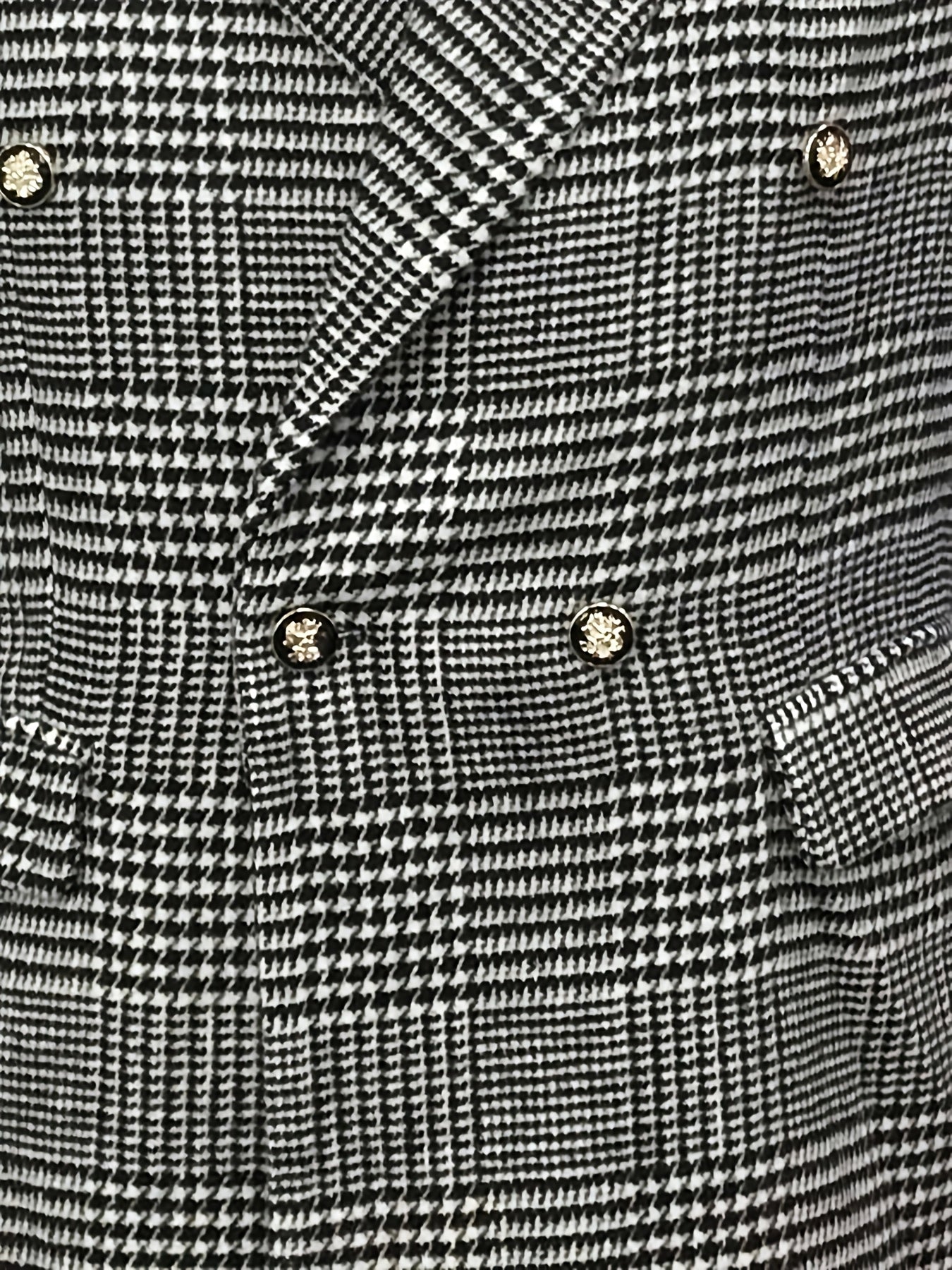 Men's machine washable plus size houndstooth blazer with double-breasted peak lapel, suitable for casual to business style, ideal for prom and formal events.