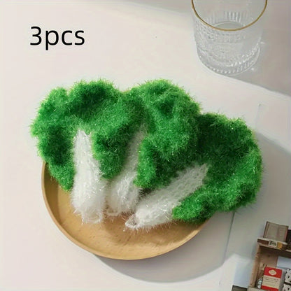 Set of 3 Kitchen Cleaning Brushes: Includes 3 polyester dish brushes for use in the kitchen. Non-oily knitted design for efficient cleaning. Multifunctional pads for various kitchen cleaning tasks. Hanging sponges for convenient storage.