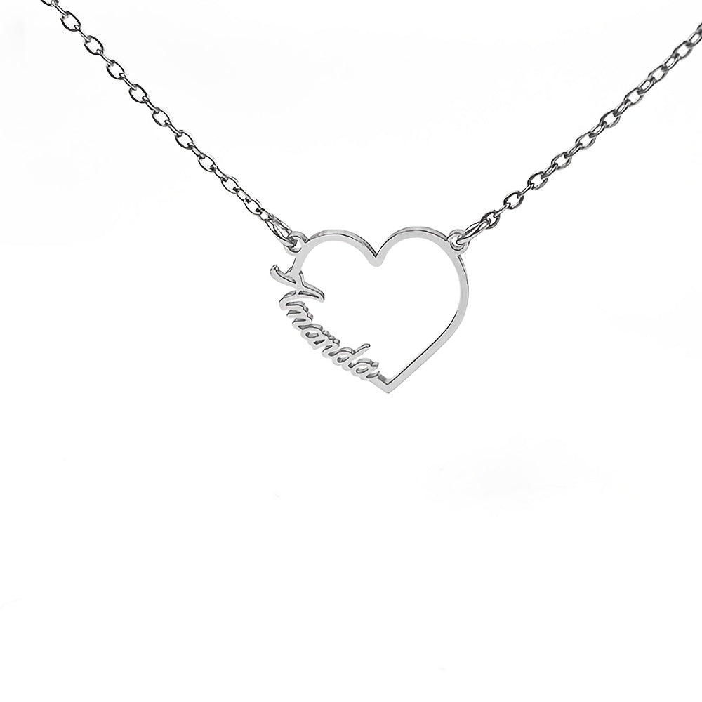 Engraved Heart and Name Couples Necklace in 18K Gold Plated Stainless Steel, Stylish Boho Pendant, Perfect for Everyday Wear and Special Occasions, Versatile Jewelry Piece for All Seasons.