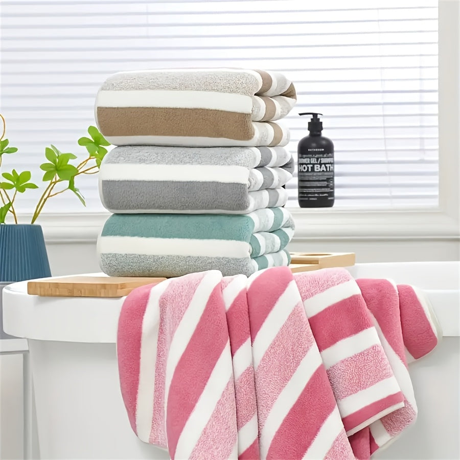 8 narrow strip sports bath towels suitable for bathroom, hotel, fitness, and spa. Includes 2 bath towels, 2 hand towels, and 4 square towels.