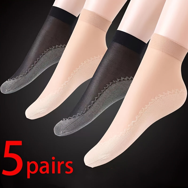 Five pairs of thin short stockings that are non-slip, durable, comfortable, breathable, form-fitting, and transparent.