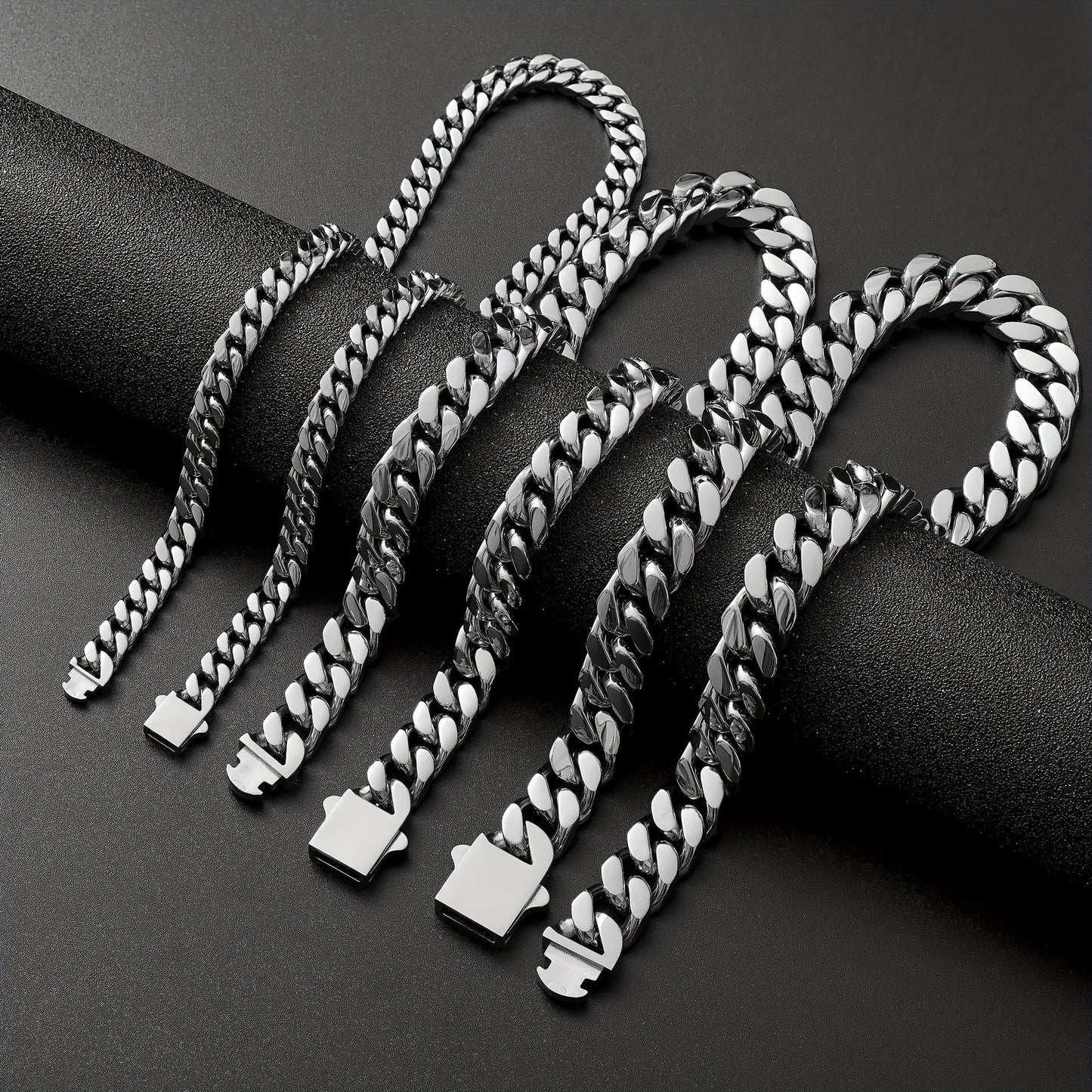 1 piece of Hip Hop Titanium Steel Necklace with Non-fading Glossy Finish, featuring an 8.10.12mm Cuban Chain - A Stylish Accessory for Men