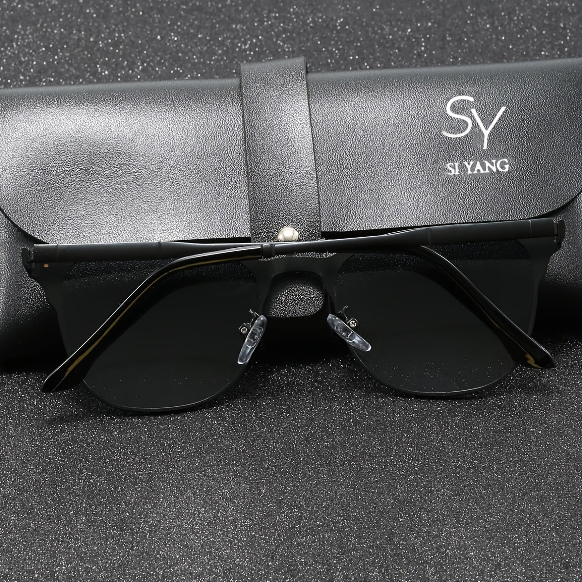 SY SI YANG Men's Ultra-Light Square Stainless Steel Fashion Glasses with Vintage Style, Polarized Lenses, Ideal for Business & Casual Wear, Includes Case & Cloth.