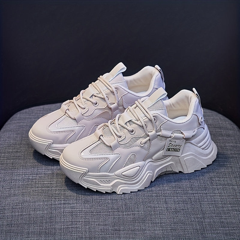 2023 Spring Collection: Korean-style New Dad Shoes for Women, Perfect for Street Photography and Casual Wear, with Height Boost for Students.