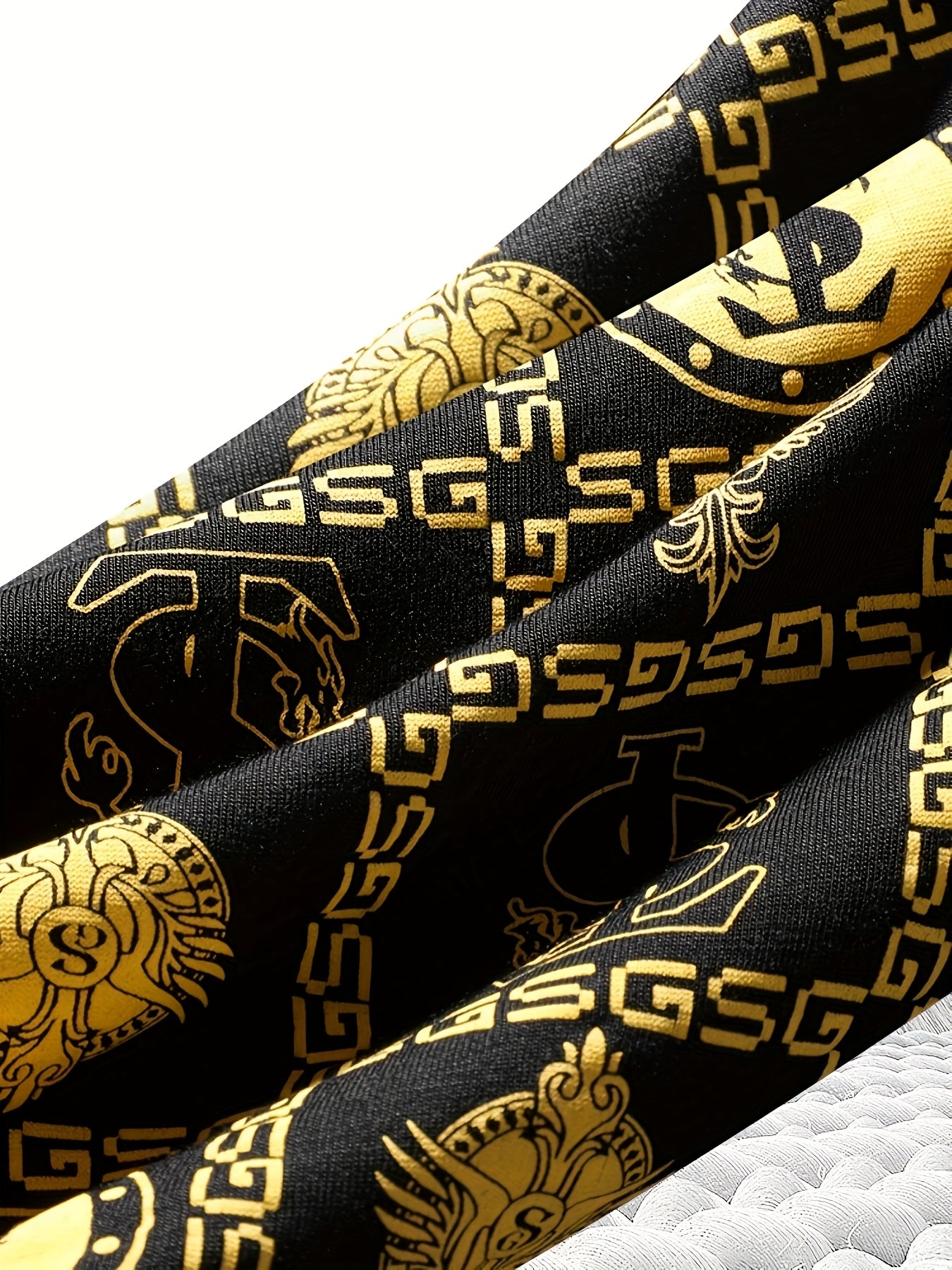 1/5/10pcs of premium black and gold platinum full-print boxer shorts with eagle wings, crowns, chains, and coins design. Comfortable and breathable with moisture-wicking and quick-drying