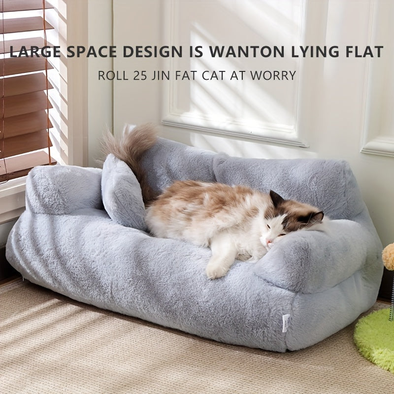 Soft grey pet bed for cats and dogs, with non-slip design and washable polyester material.