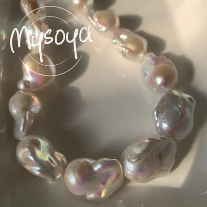 The MYSOYA Elegant Large White Baroque Pearl Necklace, featuring pearls measuring 14-16mm, comes in a beautiful gift box. Ideal for everyday wear or special occasions such as parties, birthdays, anniversaries, weddings, Thanksgiving, Christmas, New Year