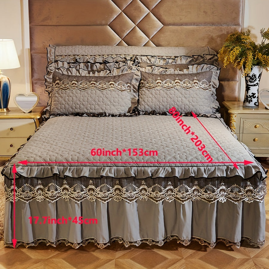 3-piece set of solid color quilted sandwich love quilt with high-rise lace bed skirt. Includes 1 bed skirt and 2 pillowcases. Multi-layer lace embellishment, fashionable and beautiful.