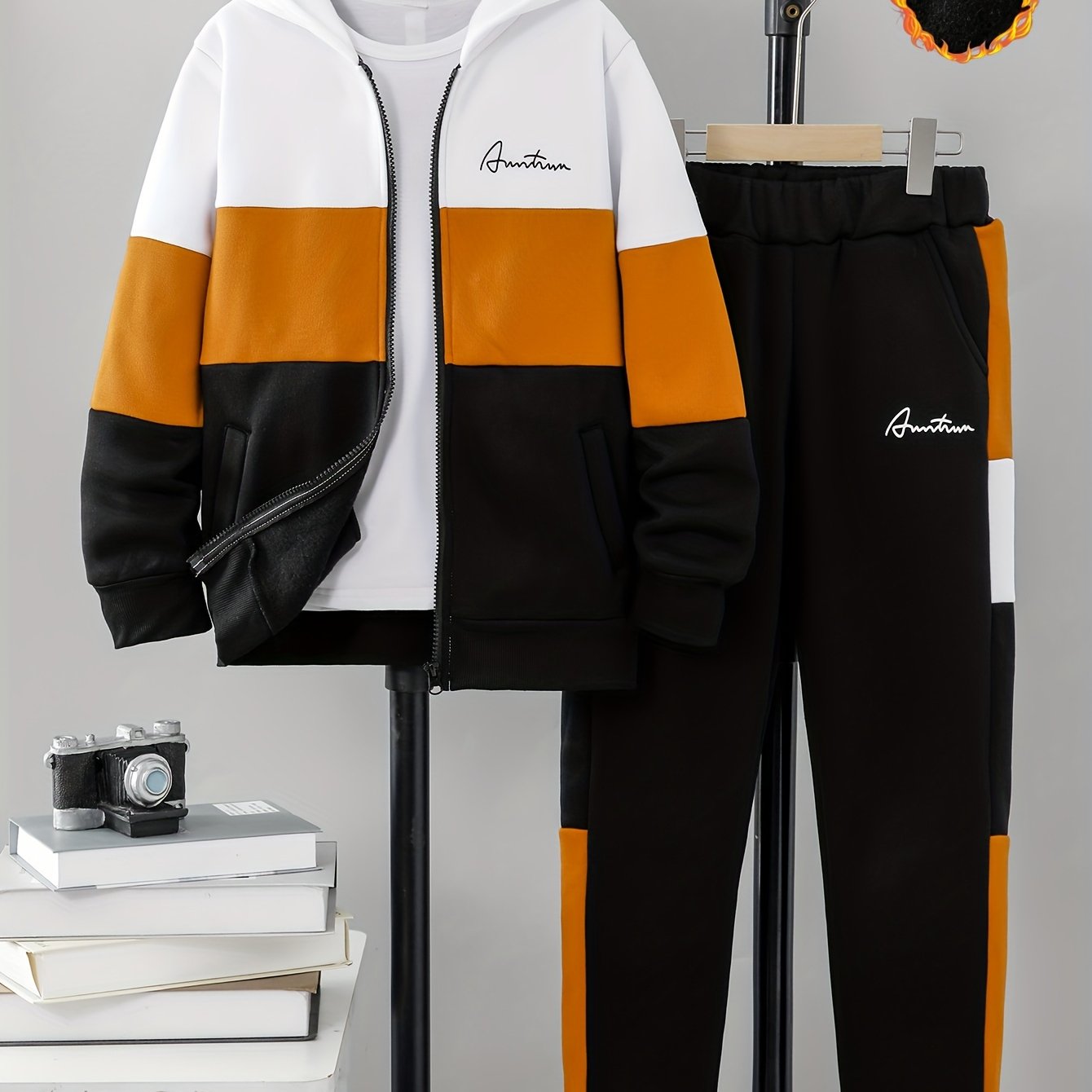 Fleece set, popular letter print zip-up top set, and versatile new warm top for outdoor activities.