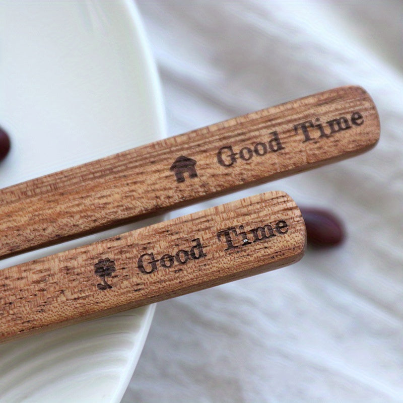 A simple, stylish stirring piece made of durable acacia wood, perfect for use with coffee, milk, tea, or even ice cream. This long-handled stirring stick is not only reusable but also eco-friendly. Whether you are enjoying a hot beverage or a sweet