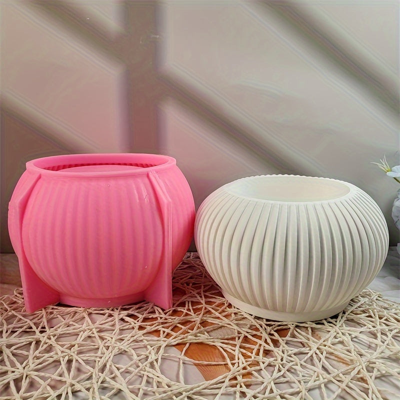 Silicone mold for DIY candle holders and storage boxes, with durable striped design. Ideal for concrete, gypsum, and resin crafts.