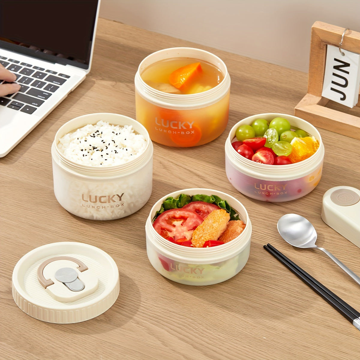 Portable Transparent Plastic Bento Box for Fruit Salad, Round Microwaveable & Leak-proof Food Container, Ideal for Lunch at Kitchen, Office, or Picnic