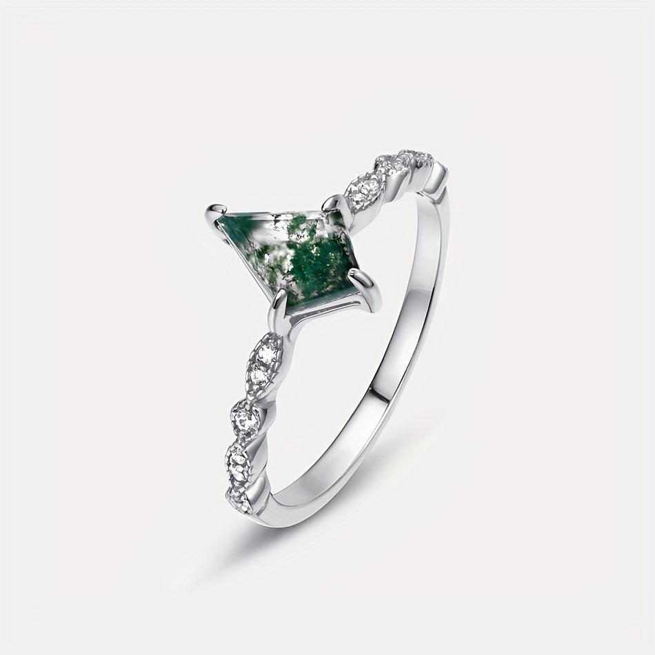 925 Silver Ring with Green Moss Agate Stone for Women, featuring a 6*9mm stone with Water Grass Agate. This European and American light luxury finger ring is gold-plated and weighs 1.49g.