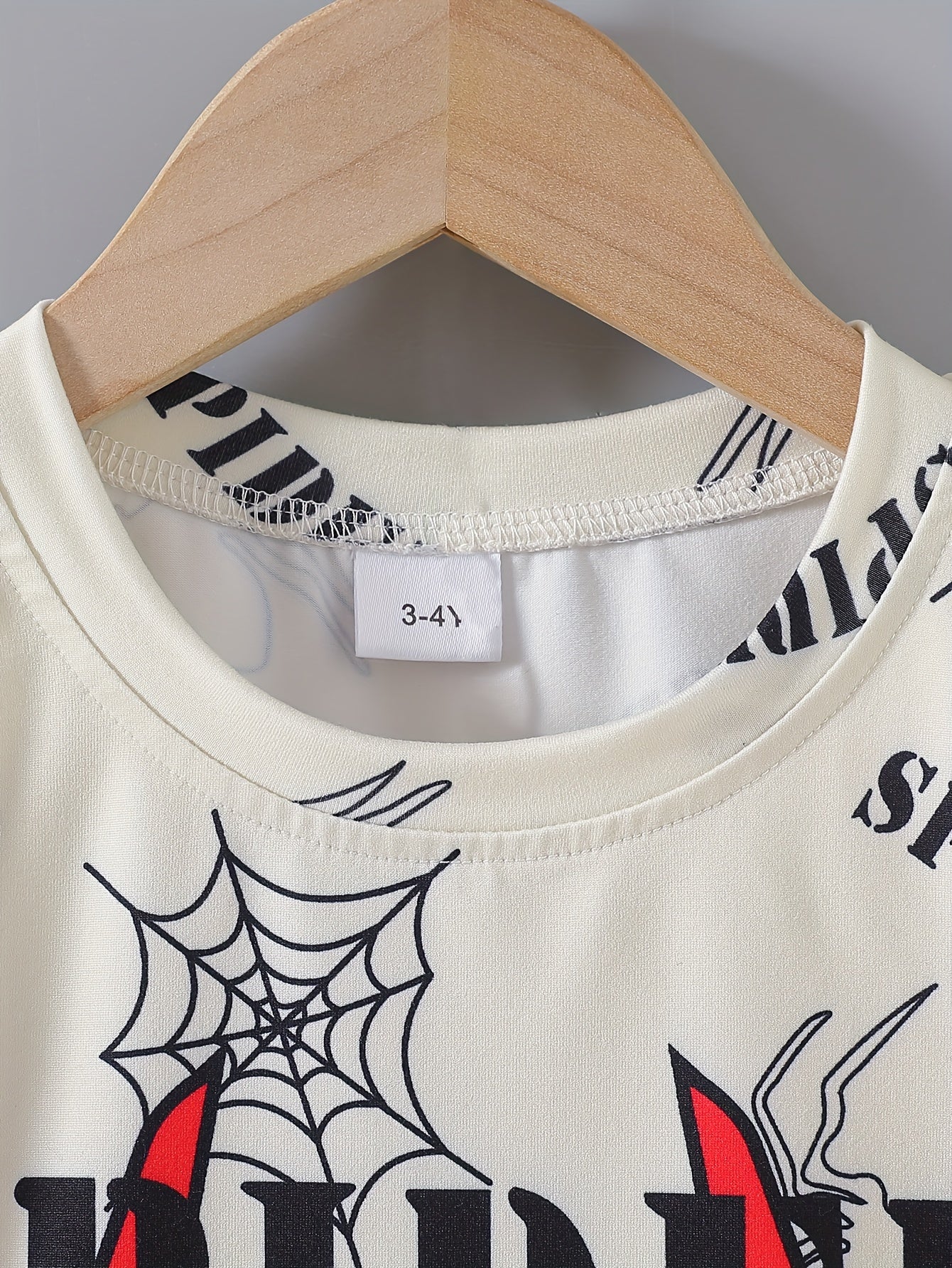 Boys Spider Pattern T-Shirt and Shorts Set for Summer Parties, 95% Polyester, 5% Spandex