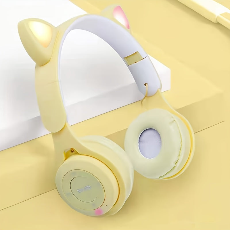 Wireless headphones with gradient color LED light cat ears