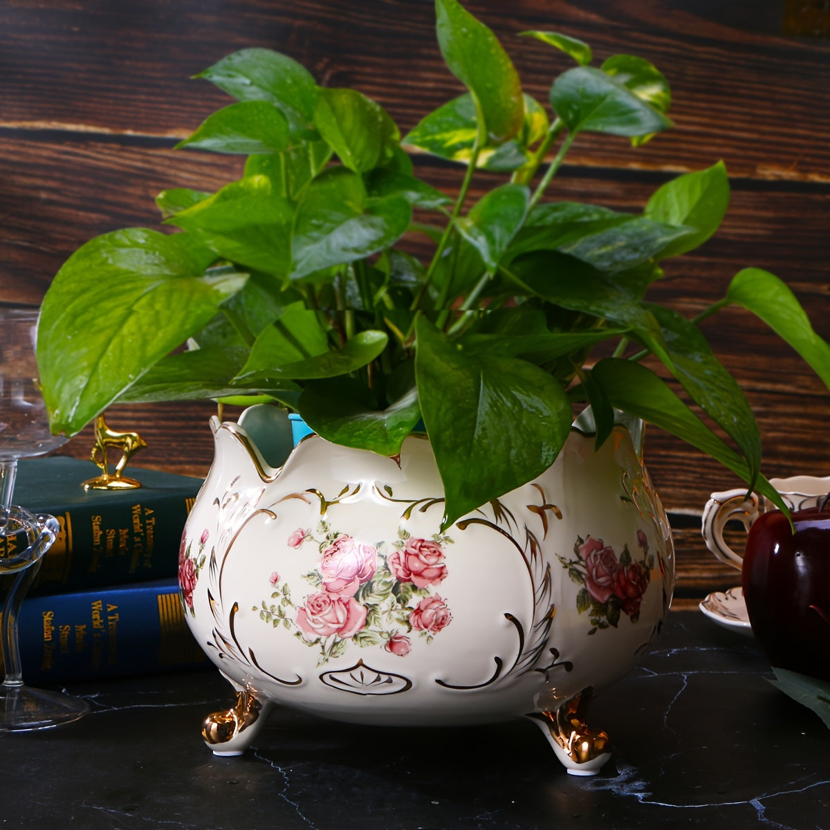 Luxurious European-style Ivory White Ceramic Bucket with Rose Design - 2800ml, Golden Rim, Versatile for Fish Tanks, Plants, Fruit Displays, Desk Organization in Home or Office.