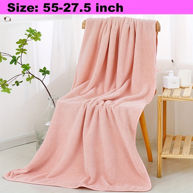 Soft, thick, and large bath towel in a solid color. Absorbent polyester blend, machine washable. Great for home bathrooms, ideal for Christmas.