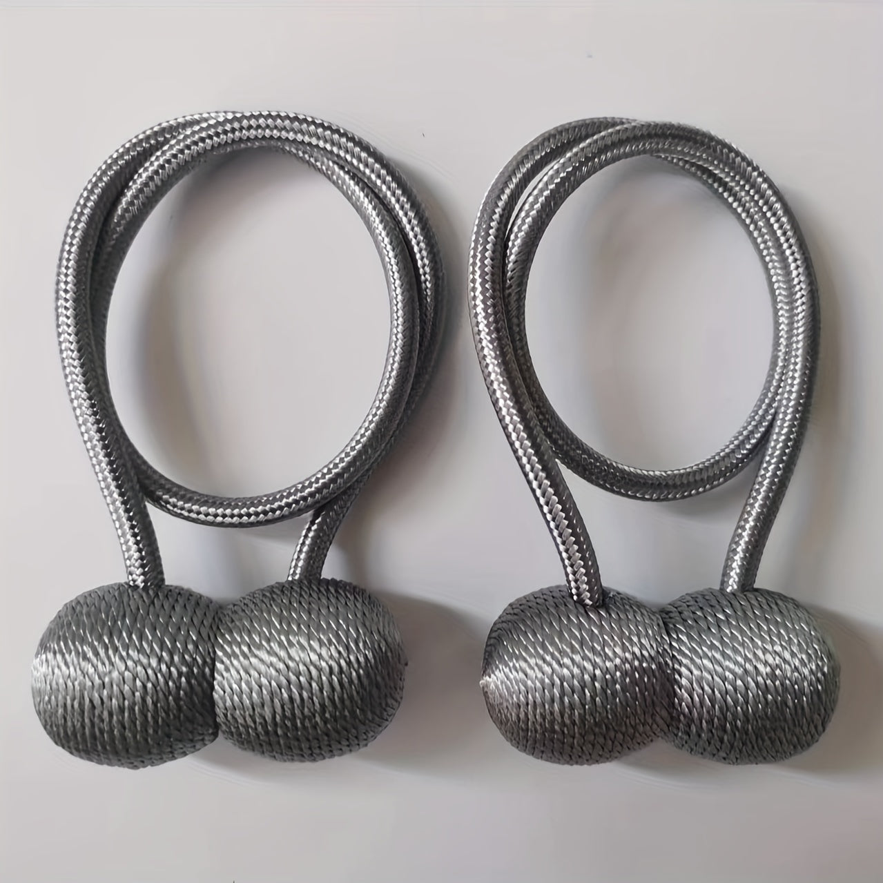 2 Earphone-style Magnetic Buckle Hooks for bathroom shower curtains