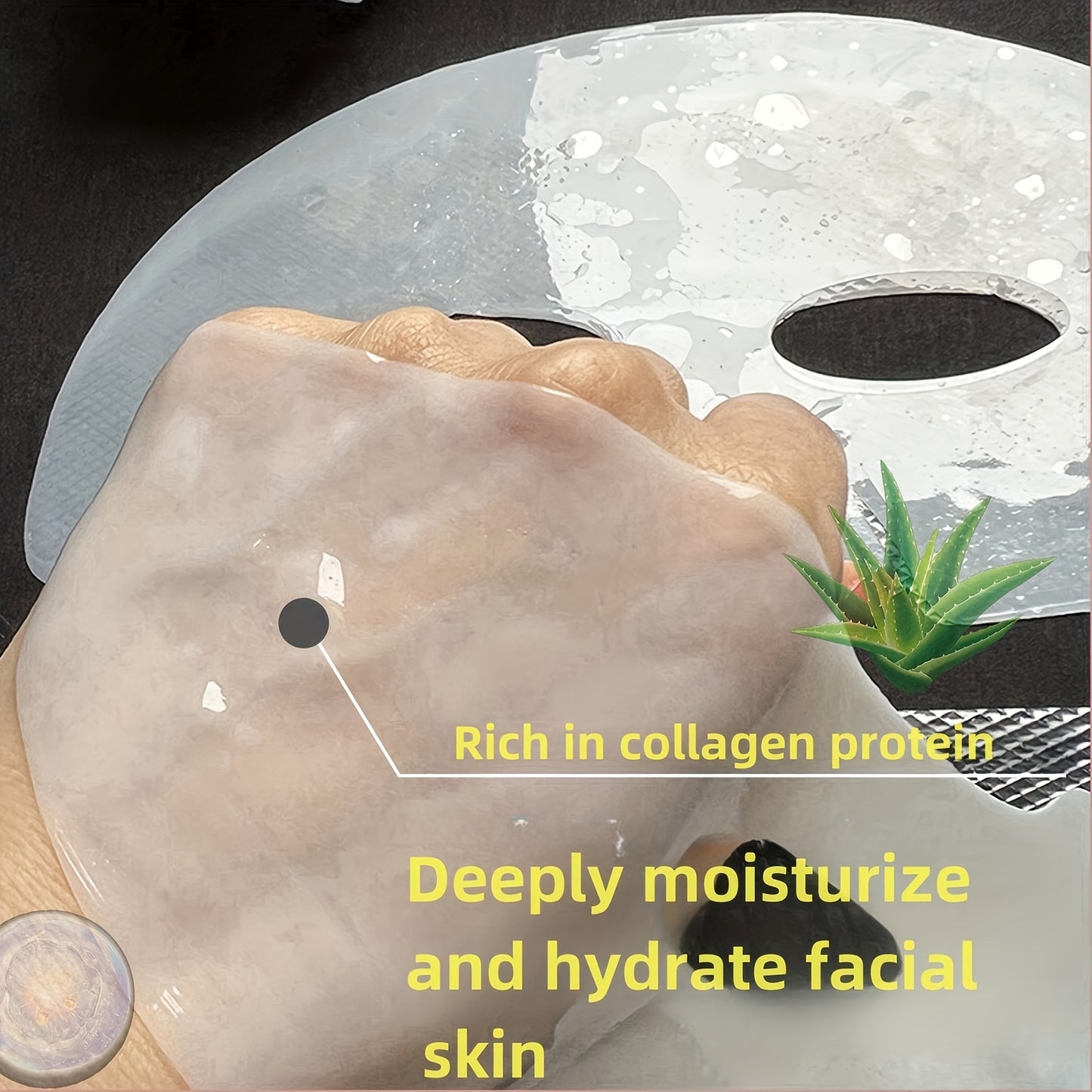 5-pack of collagen facial masks with hyaluronic acid and aloe, deeply moisturizing and alcohol-free. Suitable for all skin types, with a lemon scent.