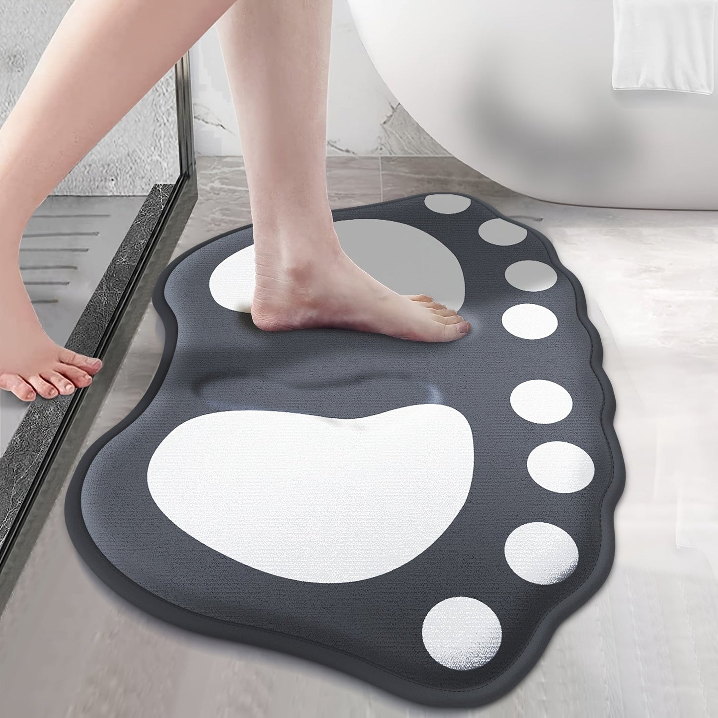 Durable Non-Slip Bath Mat with Irregular Shape, Plush Flannel Material, Hand-Wash Friendly, Adorable Cartoon Design, Ideal for Bathroom Decor in any Home.