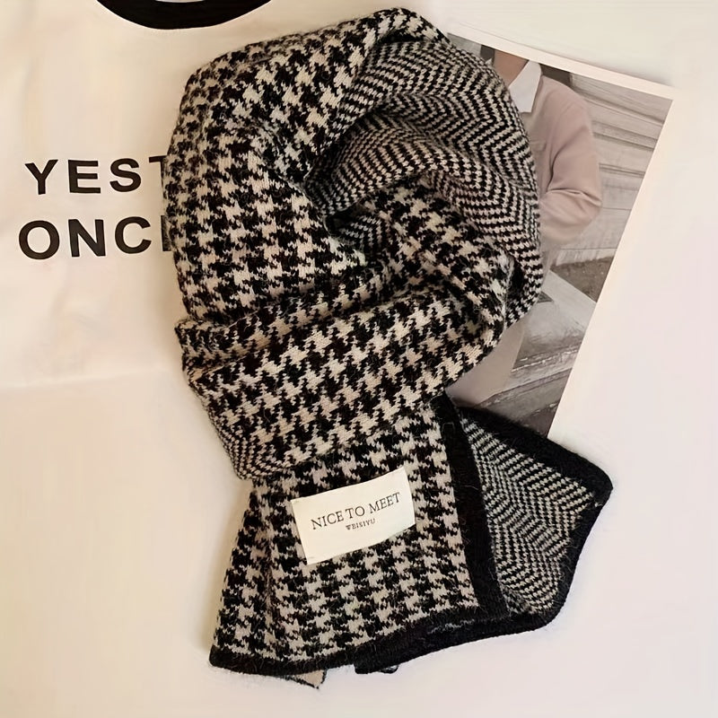 Stay chic and warm this autumn and winter with our versatile houndstooth scarf for women. This thickened warm shawl is the perfect accessory for couples looking to stay stylish together. Give the gift of chic style this Christmas with our trendy neck