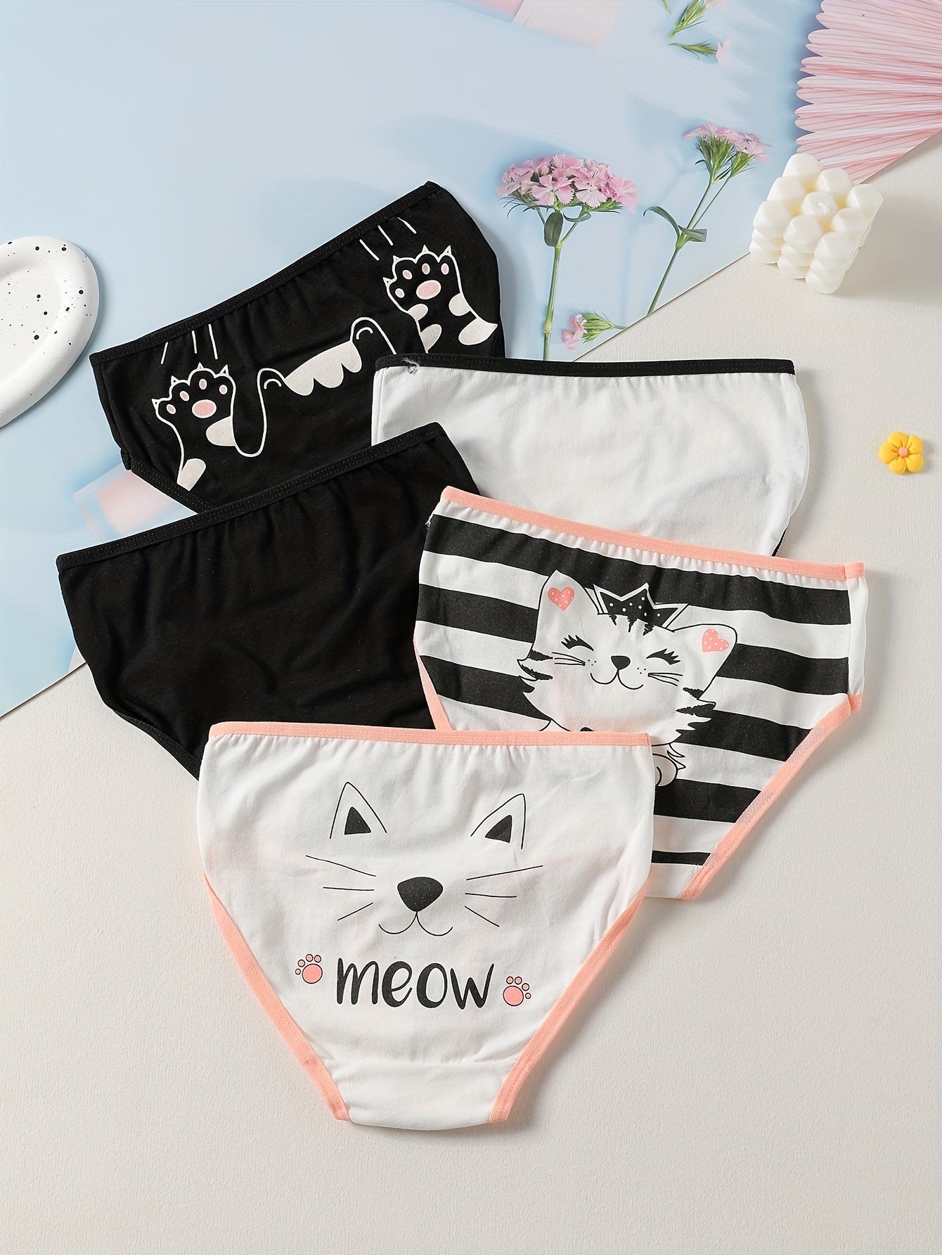 5-Pack Girls' Cotton Blend Briefs with Cute Cat Pattern, Soft and Breathable Fabric, Medium Stretch Fit