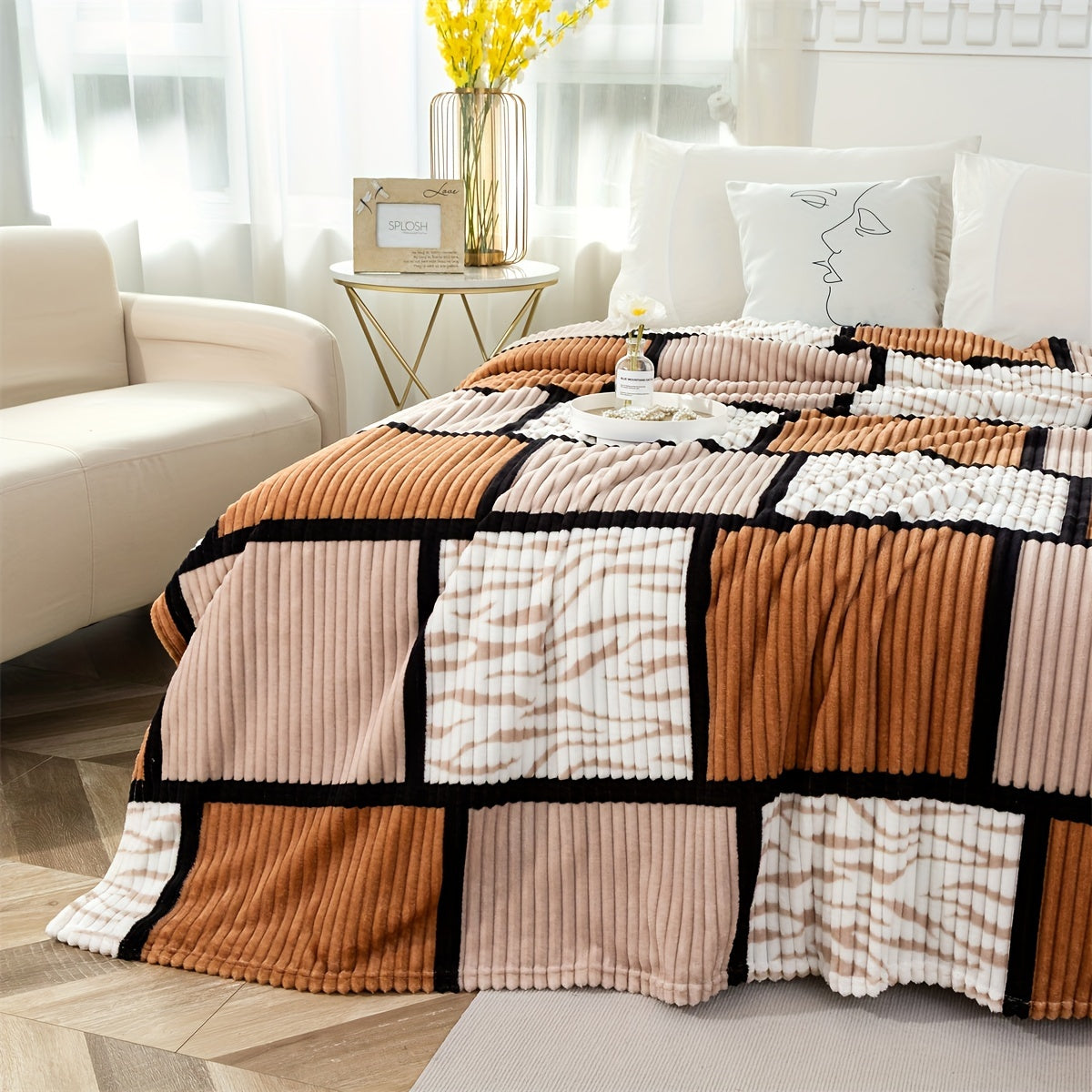 Soft and luxurious, this Color Block Faux Rabbit Fur Bed Blanket adds a cozy touch to any room in your home. Perfect for keeping warm on chilly nights, this stylish throw blanket is perfect for beds, sofas, and couches.