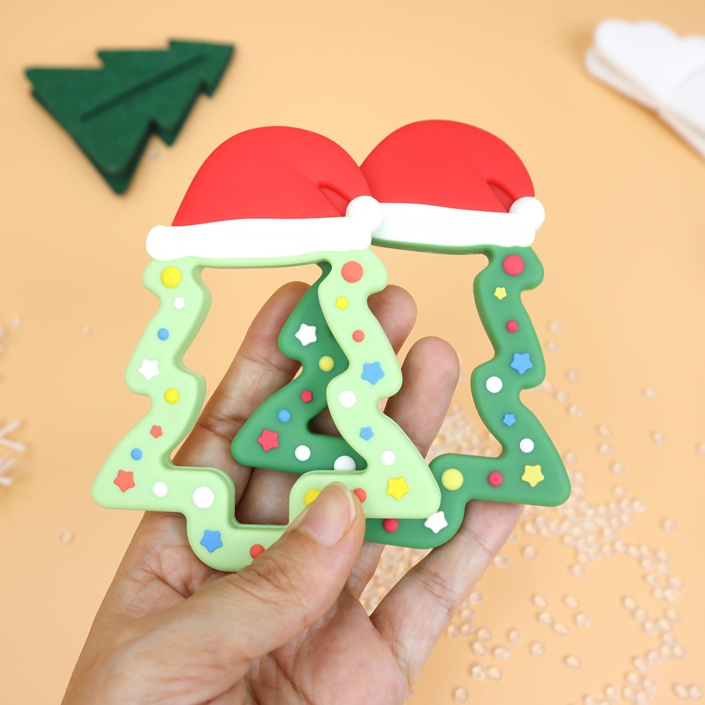 Youngsters will love our Christmas Tree Teether! Made from food-grade silicone, this teether is easy to clean and makes the perfect holiday gift for little ones.